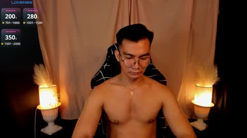 Bruce online show from February 2025 05:05:02 AM