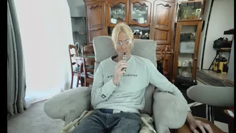 Snapshot of 00jeff31 chatting on January 2026 11:59:02 AM jeff online show from January 2026 11:59:02 AM