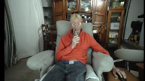 Snapshot of 00jeff31 chatting on January 2026 06:17:01 AM jeff online show from January 2026 06:17:01 AM