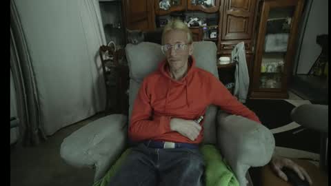 Snapshot of 00jeff31 chatting on February 2026 06:17:01 AM jeff online show from February 2026 06:17:01 AM