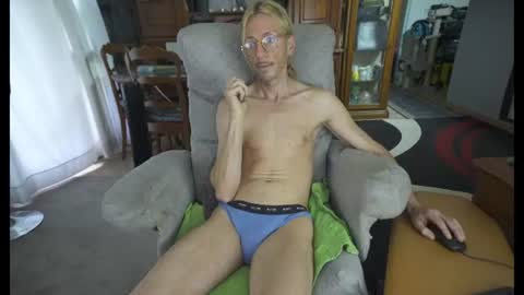 Snapshot of 00jeff31 chatting on July 2026 08:21:01 AM jeff online show from July 2026 08:21:01 AM