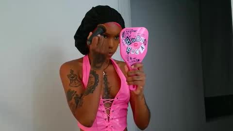 Spookie Baddie online show from May 2026 04:18:01 AM