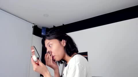 Snapshot of 0amy1 chatting on November 2025 11:21:02 PM amy online show from November 2025 11:21:02 PM