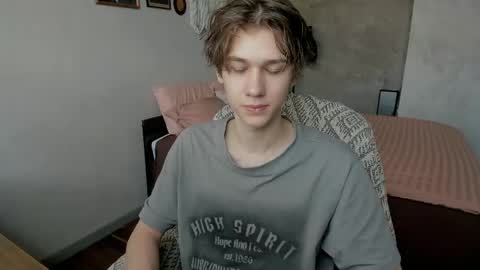 Snapshot of 0verlandd chatting on May 2026 06:19:02 AM Adam online show from May 2026 06:19:02 AM