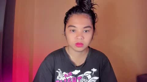 0wwlo0k online show from September 2025 05:40:01 AM