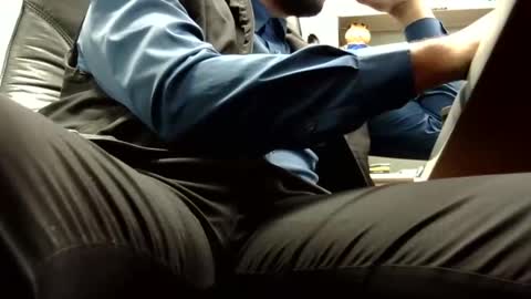 Snapshot of 10004246 chatting on February 2025 10:00:01 PM J10004246 online show from February 2025 10:00:01 PM