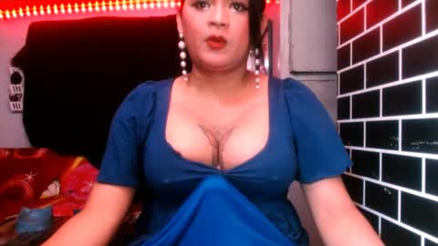  i am trixie im Your Selfsucking Mistress  online show from January 2025 02:11:02 AM