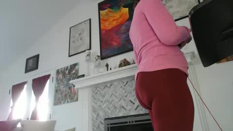 Snapshot of 11willowandjohn11 chatting on February 2025 04:15:02 PM Aurora Willows online show from February 2025 04:15:02 PM