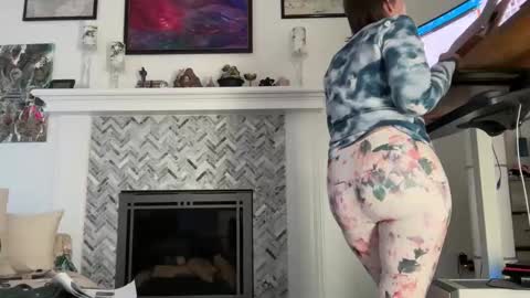 Snapshot of 11willowandjohn11 chatting on February 2025 11:15:01 PM Aurora Willows online show from February 2025 11:15:01 PM