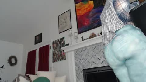 Snapshot of 11willowandjohn11 chatting on March 2025 11:21:01 AM Aurora Willows online show from March 2025 11:21:01 AM