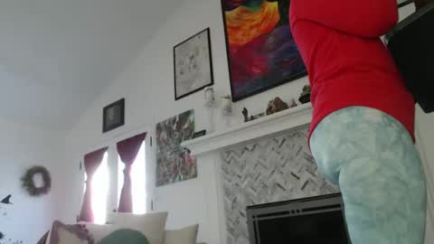 Snapshot of 11willowandjohn11 chatting on March 2025 08:01:02 PM Aurora Willows online show from March 2025 08:01:02 PM