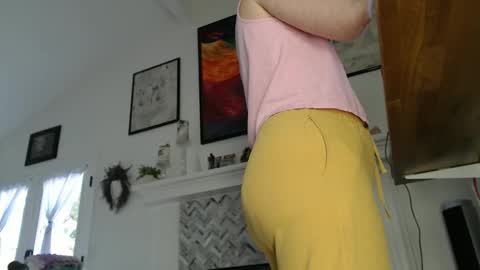 Snapshot of 11willowandjohn11 chatting on December 2025 03:39:02 PM Aurora Willows online show from December 2025 03:39:02 PM