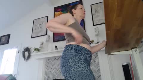 Snapshot of 11willowandjohn11 chatting on December 2025 07:53:02 PM Aurora Willows online show from December 2025 07:53:02 PM