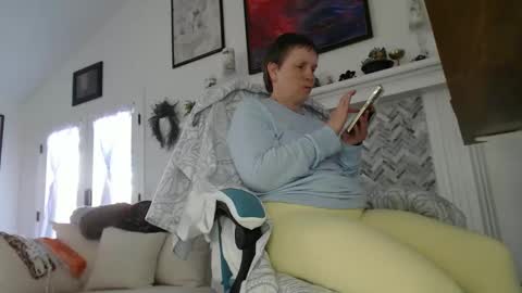 Aurora Willows online show from January 2026 06:44:01 PM