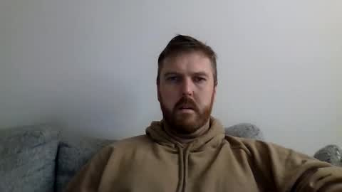 123holt123 online show from May 2026 09:54:01 PM