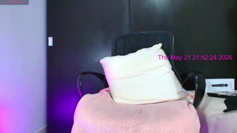 kim 04suarez online show from May 2026 02:51:02 AM