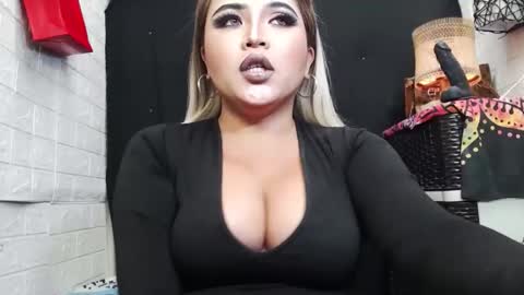 sexy kia online show from November 2025 11:26:01 PM