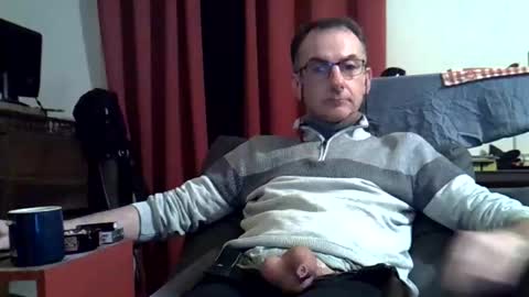 18remy45 online show from December 2025 08:37:02 PM