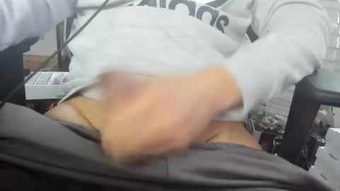 Snapshot of 1bigloadasian chatting on November 2025 04:23:01 PM 1bigloadasian online show from November 2025 04:23:01 PM