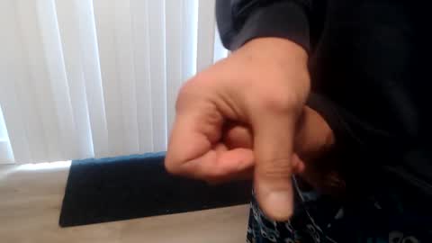 i erupt if you suck ur nipples 4 me and look at the camera while watching me online show from January 2026 07:28:02 PM