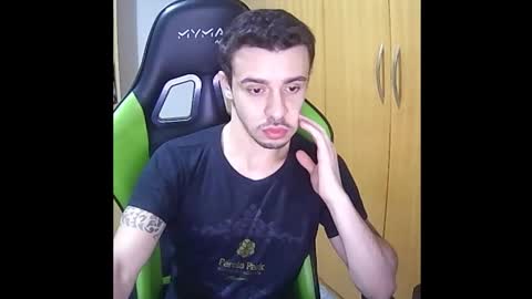 1good_vibes1 online show from December 2025 03:01:01 AM