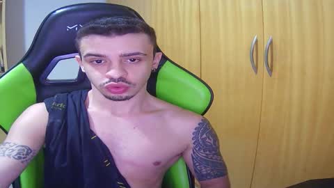 Snapshot of 1good_vibes1 chatting on March 2026 04:18:02 AM 1good_vibes1 online show from March 2026 04:18:02 AM