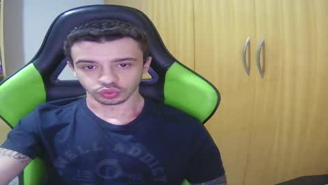 Snapshot of 1good_vibes1 chatting on April 2026 05:07:02 AM 1good_vibes1 online show from April 2026 05:07:02 AM