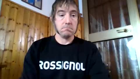 Snapshot of 1guido chatting on October 2025 11:19:01 AM Guido online show from October 2025 11:19:01 AM