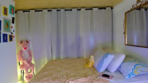 laiaa rivas online show from October 2025 03:29:01 AM