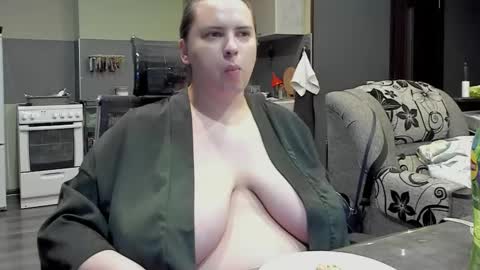 1LINDSEY1 online show from March 2025 02:17:01 AM