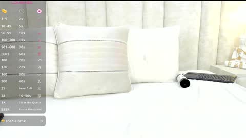 Snapshot of 1m_nahomi chatting on January 2025 10:07:02 PM Nahomi online show from January 2025 10:07:02 PM