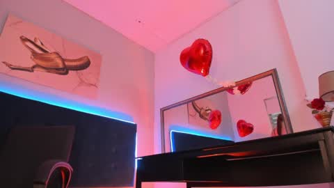 Snapshot of 1marilyn_smithh chatting on February 2025 04:21:02 PM online show from February 2025 04:21:02 PM