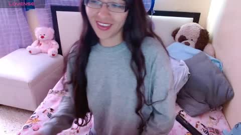 Snapshot of 1sasha_grey__1 chatting on December 2024 10:52:02 PM paola online show from December 2024 10:52:02 PM