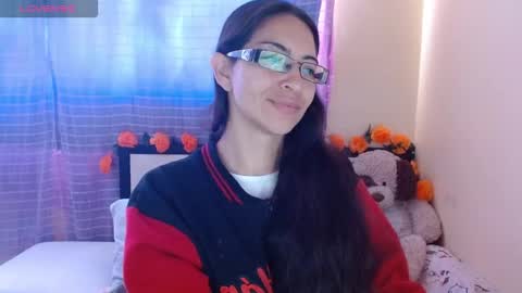 Snapshot of 1sasha_grey__1 chatting on November 2025 06:42:02 PM paola online show from November 2025 06:42:02 PM