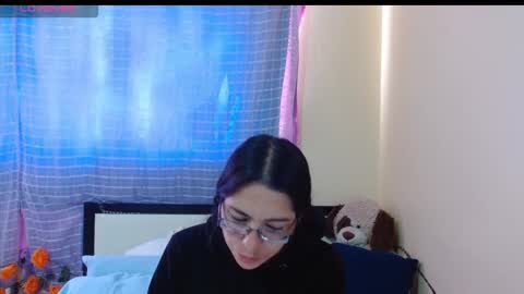 Snapshot of 1sasha_grey__1 chatting on December 2025 09:43:01 PM paola online show from December 2025 09:43:01 PM