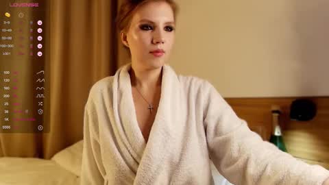 Snapshot of 1slavicdoll chatting on October 2025 01:14:02 AM VICTORIA online show from October 2025 01:14:02 AM