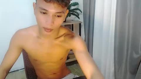 1sweetloverxx online show from May 2026 12:55:02 PM