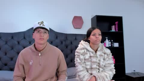 1Threestar online show from March 2026 12:16:01 PM