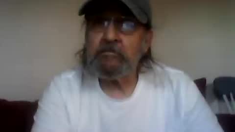 Snapshot of 1valentine chatting on November 2025 05:02:01 PM 1valentine online show from November 2025 05:02:01 PM