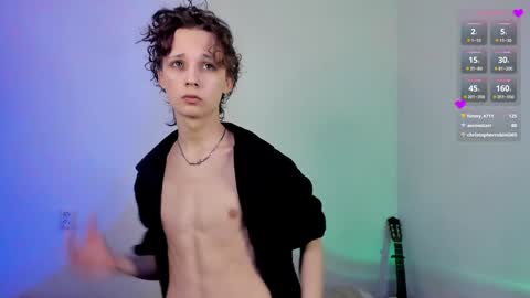 Milos online show from January 2025 09:39:02 PM