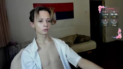 Milos online show from December 2025 08:26:01 PM