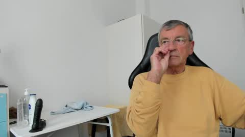 Henk online show from May 2026 01:50:01 PM