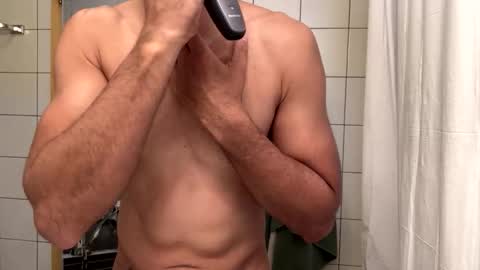 Snapshot of 2025rob chatting on December 2025 07:41:01 PM 2025rob online show from December 2025 07:41:01 PM