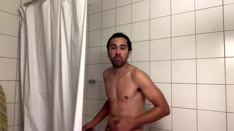 Snapshot of 2025rob chatting on December 2025 03:40:02 PM 2025rob online show from December 2025 03:40:02 PM