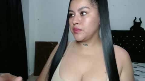 Diana online show from December 2025 01:19:01 PM