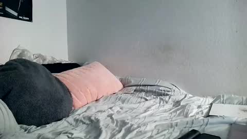 Snapshot of 21yearsy0ung9icheshung chatting on February 2025 03:56:02 AM AlecurClit online show from February 2025 03:56:02 AM