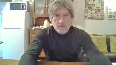 22esserre online show from February 2025 03:19:01 PM