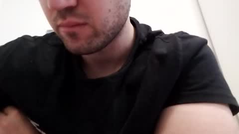 22fish22_ online show from November 2025 02:27:01 PM