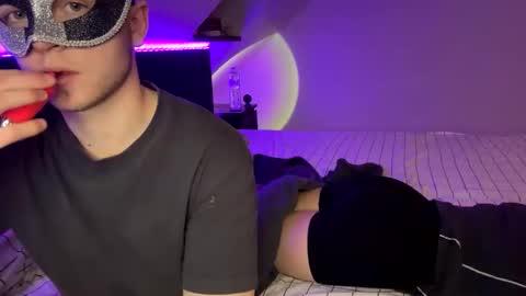 Snapshot of 2hot1love chatting on February 2026 05:52:01 PM Mike and Monica online show from February 2026 05:52:01 PM