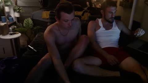 Snapshot of 2hungrichards23 chatting on September 2025 10:59:01 AM 2hungrichards23 online show from September 2025 10:59:01 AM